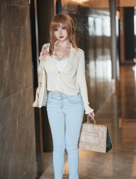 美女的隐私尿囗免费看