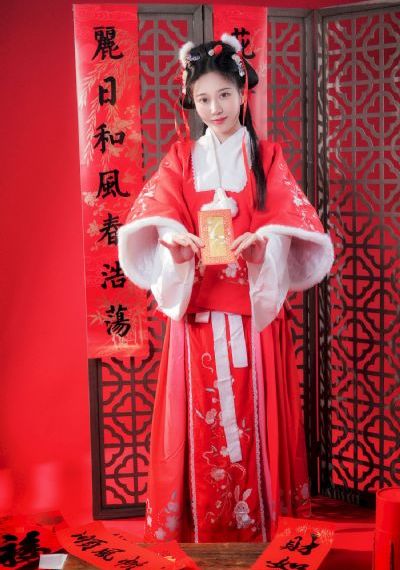 年轻的女朋友伦理