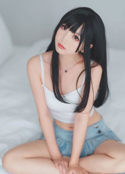年轻的女教师2免费