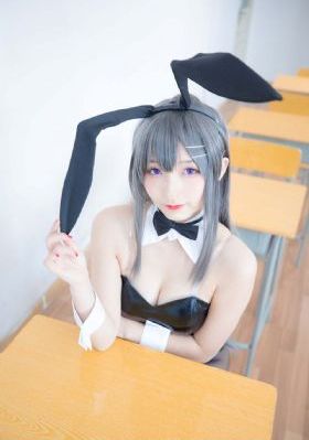 她是我的女朋友电影免费观看
